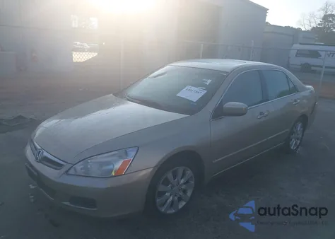 2006 Honda Accord 3.0 Ex из США, поврежденный, VIN 1HGCM66816A069740